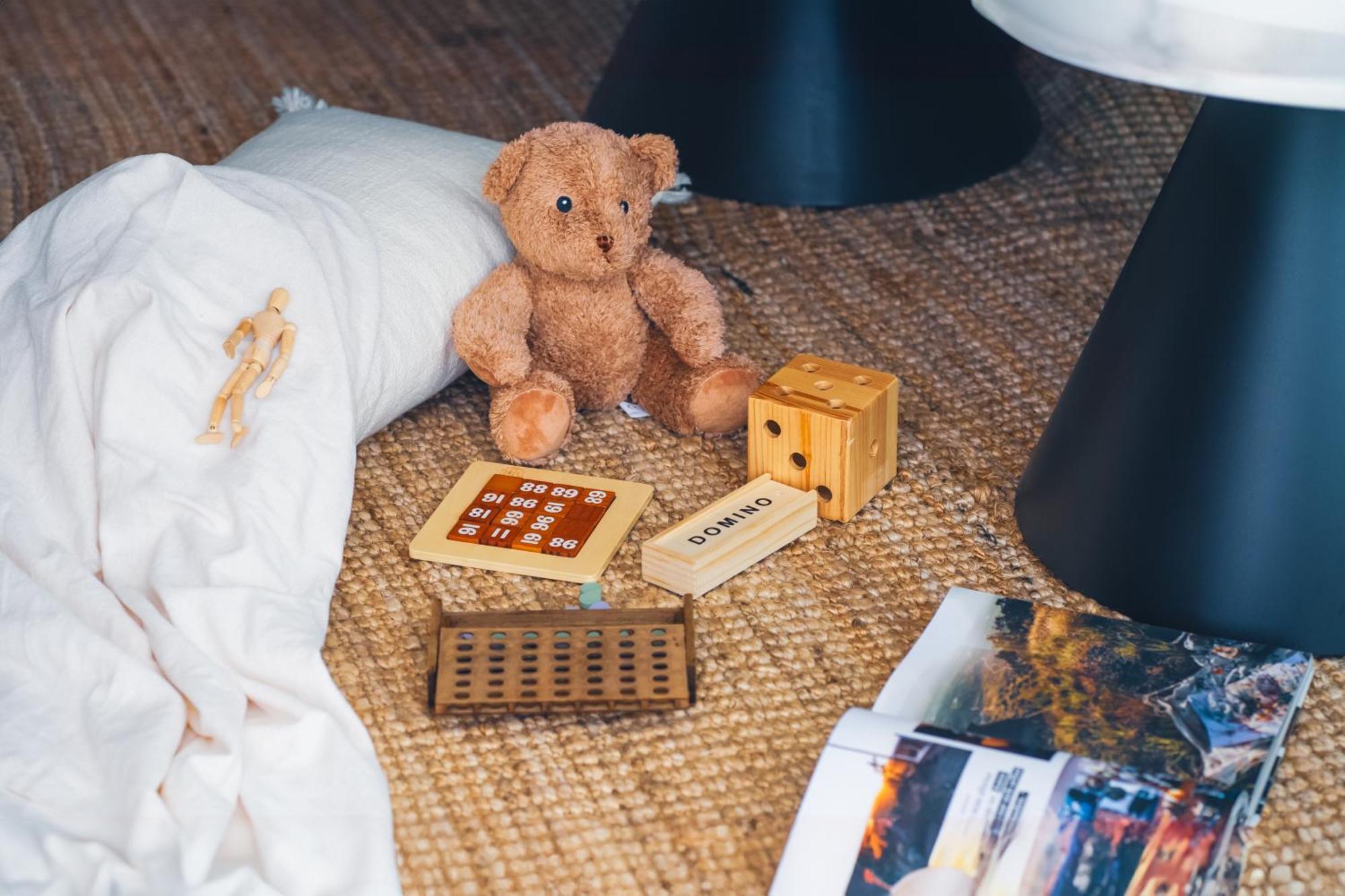 מלון Paphos Wellclub - Wellness Family Experience - Seaview מראה חיצוני תמונה